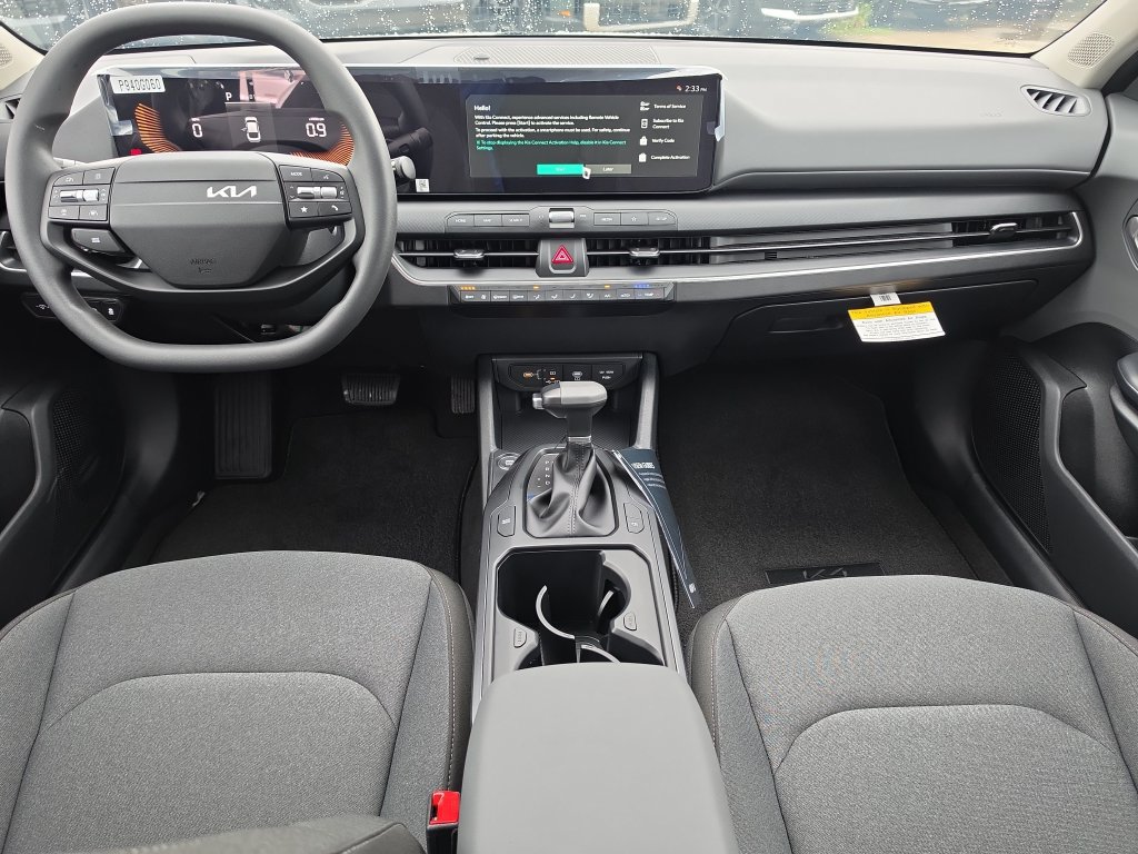 New 2026 Kia K4 FWD image 12