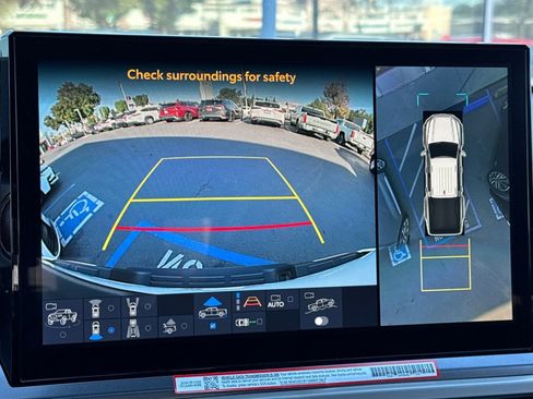 New 2025 Toyota Tacoma TRD Off-Road image 21