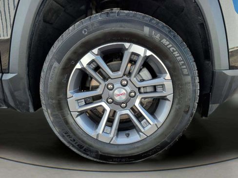 Used 2025 GMC Terrain Elevation image 21