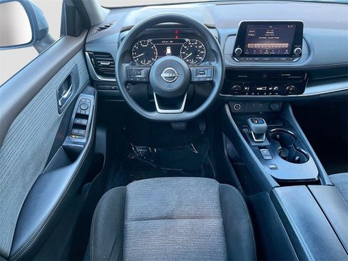 Used 2022 Nissan Rogue SV image 23