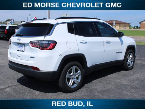 Used 2024 Jeep Compass Latitude AWD/4WD image 5