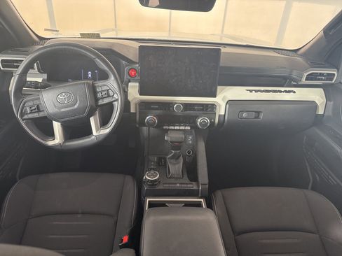 Used 2024 Toyota Tacoma TRD Off-Road image 8