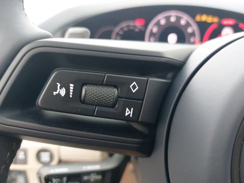 New 2026 Porsche Panamera 4 image 19