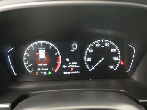 Used 2025 Honda Pilot EX-L image 11
