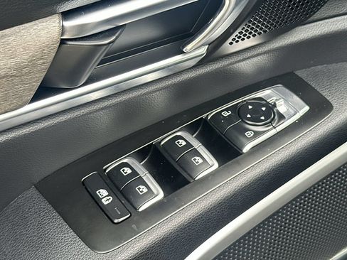 Used 2022 Kia Telluride EX w/ EX Premium Package FWD image 15