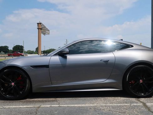 Used 2020 Jaguar F-TYPE R AWD/4WD image 8
