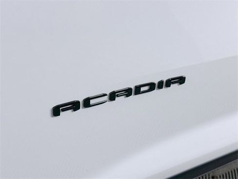 New 2026 GMC Acadia Elevation image 33