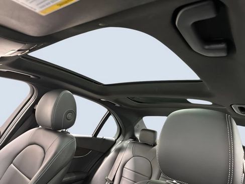 Certified 2019 Mercedes-Benz C 300 4MATIC Sedan image 29