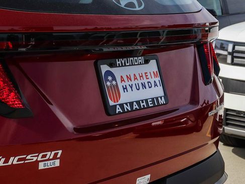 New 2026 Hyundai Tucson Blue SE image 10