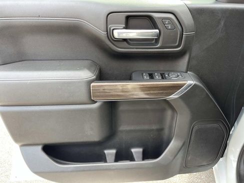 Used 2020 Chevrolet Silverado 1500 LT w/ All-Star Edition image 26