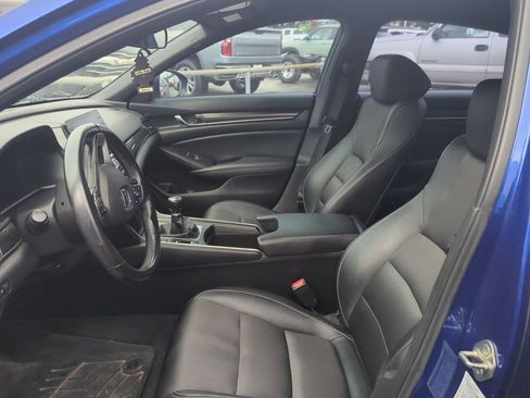 Used 2019 Honda Accord Sport image 5