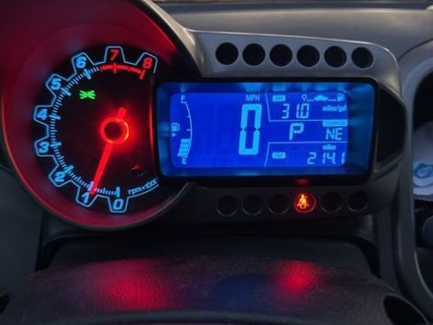 Used 2013 Chevrolet Sonic LT w/ Wheels and Fog Lamp Package image 16