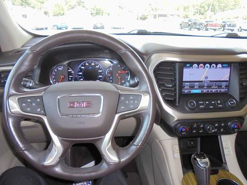 Used 2019 GMC Acadia Denali w/ Technology Package image 6