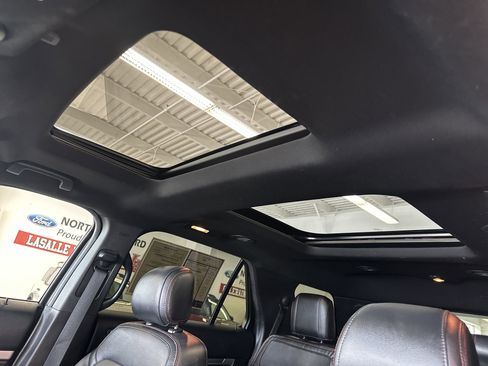 Used 2016 Ford Explorer Sport w/ Equipment Group 401A image 4