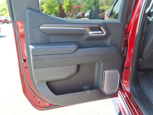 Certified 2023 Chevrolet Silverado 1500 High Country w/ High Country Premium Package AWD/4WD image 18