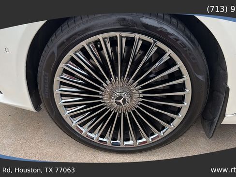 Used 2019 Mercedes-Benz S 560 Sedan image 16