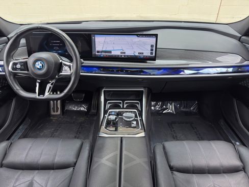 Used 2024 BMW i7 eDrive50 w/ M Sport Package RWD image 14