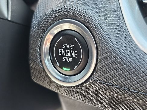 Used 2024 Chevrolet TrailBlazer LS image 29