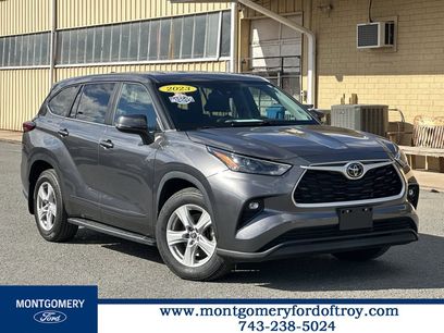 Used 2023 Toyota Highlander L