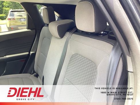 Used 2022 Ford Escape SE w/ Cold Weather Package AWD/4WD image 18