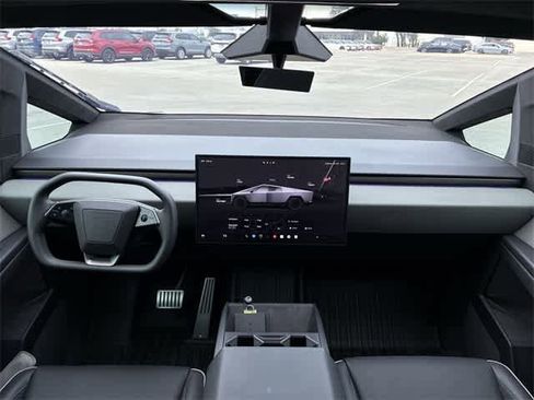 Used 2025 Tesla Cybertruck AWD Crew Cab image 15