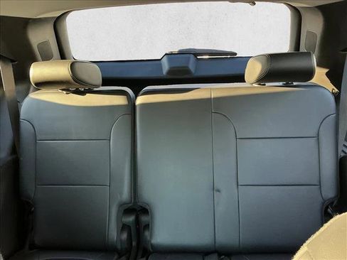 Used 2018 Chevrolet Traverse Premier image 14