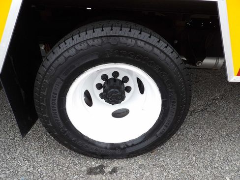 Used 2021 Ford E-350 and Econoline 350 Super Duty RWD image 45