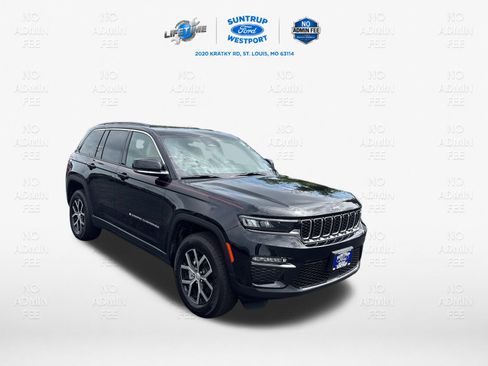 Used 2025 Jeep Grand Cherokee Limited AWD/4WD image 14