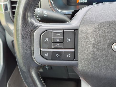 Used 2023 Ford F150 Lariat RWD image 19