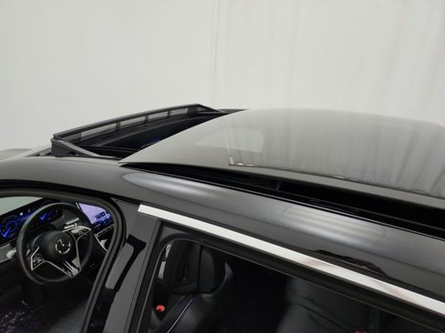 Certified 2023 Mercedes-Benz EQS 450+ SUV image 11