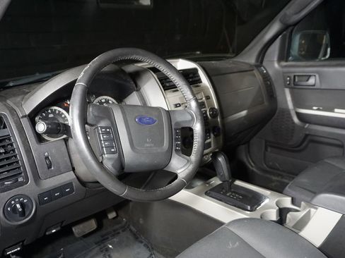 Used 2011 Ford Escape XLT w/ 202A Rapid Spec Order Code AWD/4WD image 11