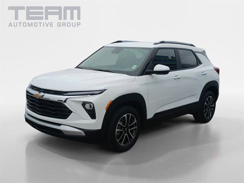 New 2026 Chevrolet TrailBlazer LT w/ LT Cold Weather Package image 3
