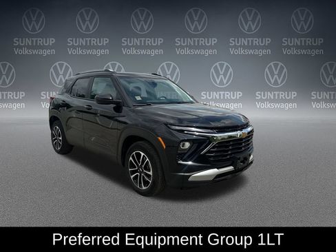 Used 2024 Chevrolet TrailBlazer LT w/ Convenience Package AWD/4WD image 10
