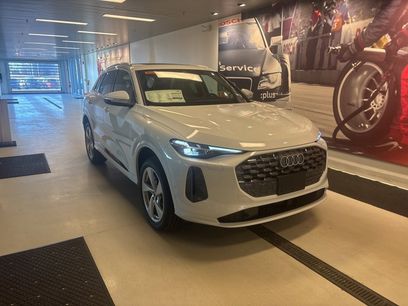 New 2025 Audi Q5 Premium Plus