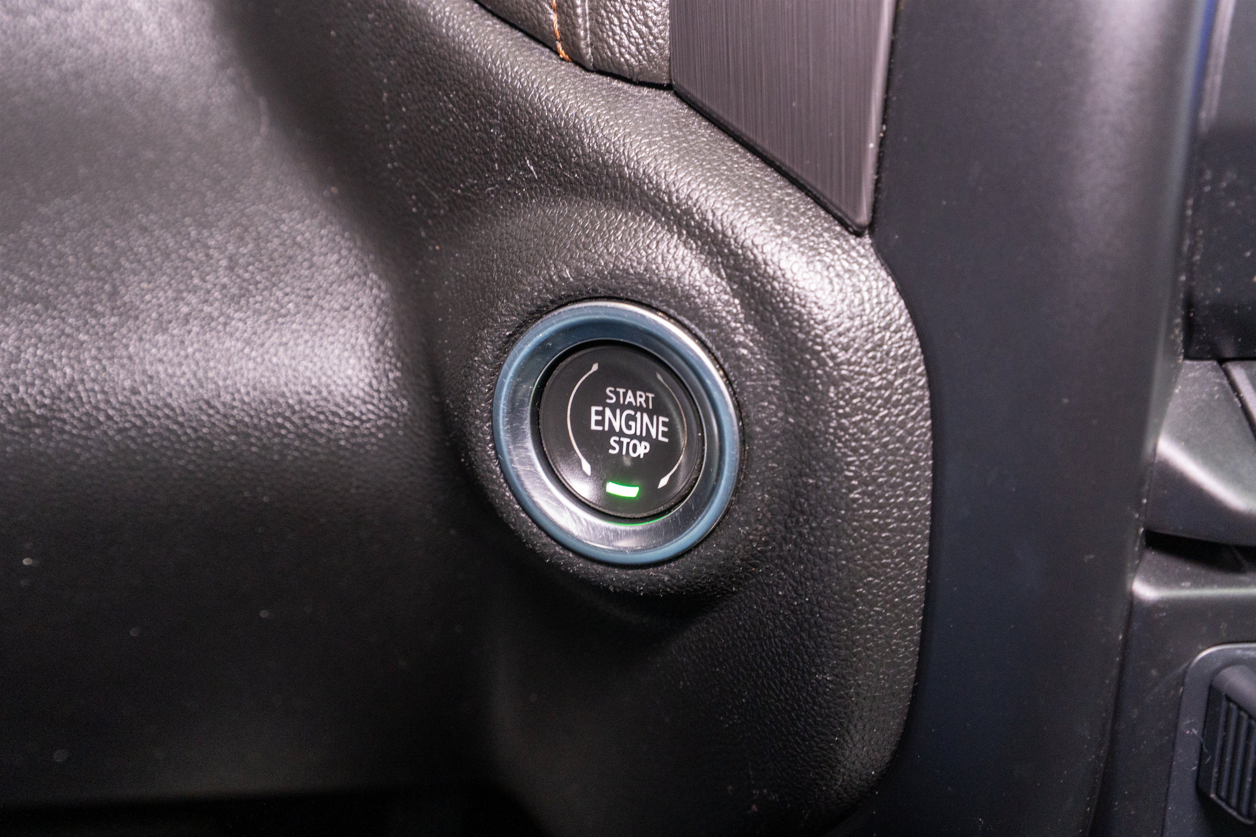 Used 2020 GMC Sierra 1500 AT4 w/ AT4 Premium Package AWD/4WD image 30