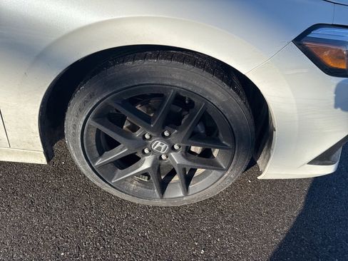 Used 2022 Honda Civic Sport image 4