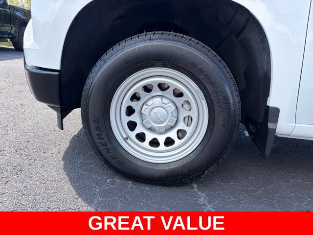 Used 2024 Chevrolet Silverado 1500 W/T w/ WT Value Package RWD image 9