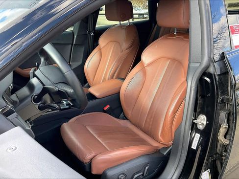 Used 2023 Audi A5 2.0T Premium Plus w/ Premium Plus image 7