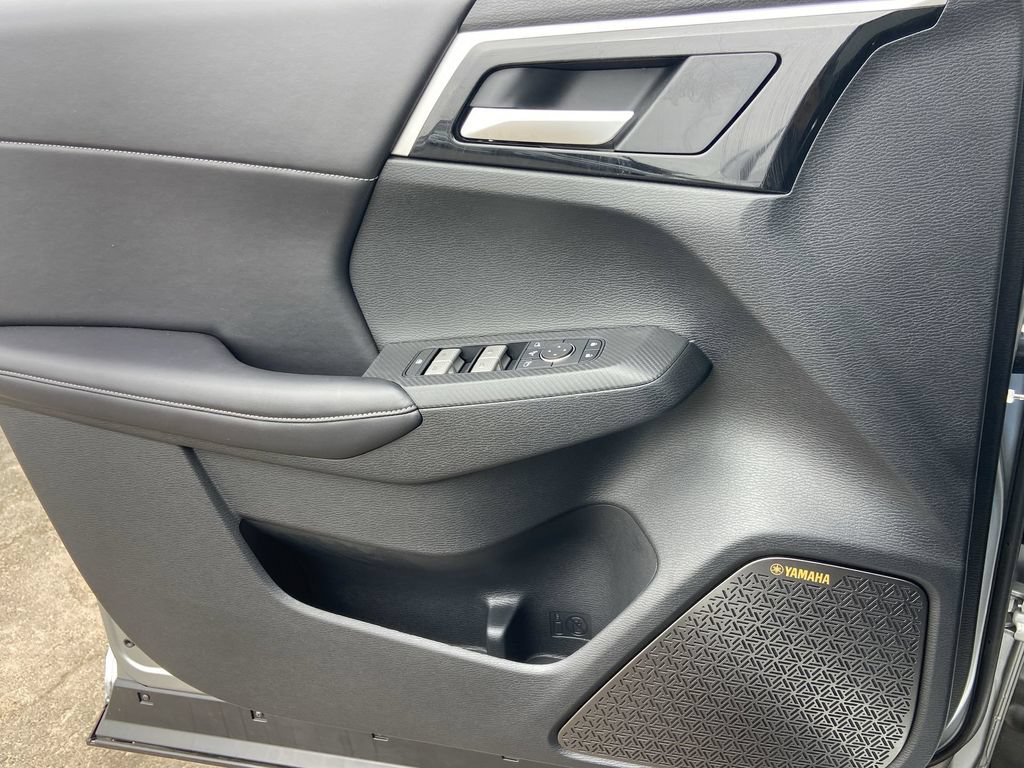 New 2026 Mitsubishi Outlander SE FWD image 19