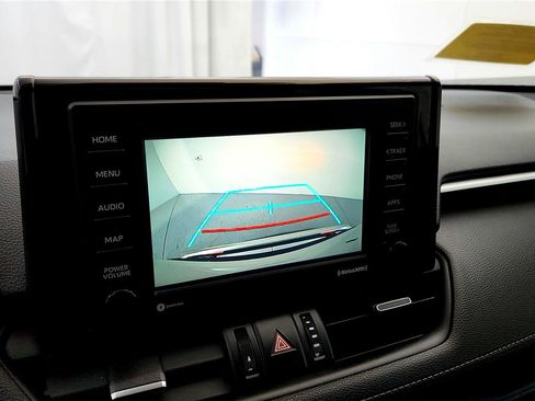 Certified 2021 Toyota RAV4 XLE Premium image 22