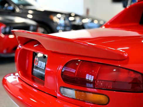 Used 2001 Dodge Viper RT/10 RWD image 12