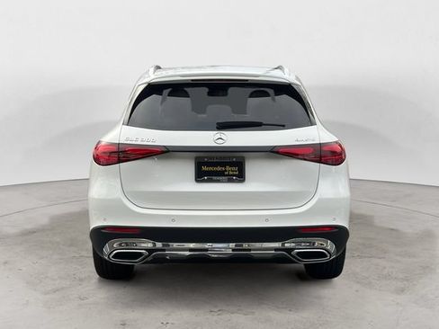 Used 2026 Mercedes-Benz GLC 300 4MATIC image 4