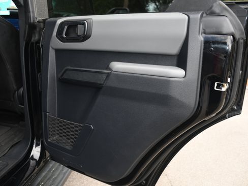 Used 2022 Ford Bronco Big Bend image 19