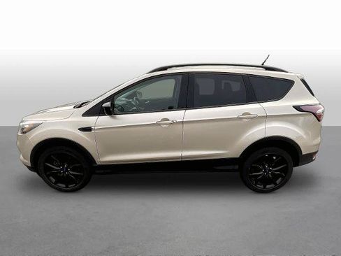 Certified 2018 Ford Escape SE w/ SE Sport Appearance Package AWD/4WD image 4