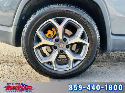 Used 2022 Rivian R1S Launch Edition image 22