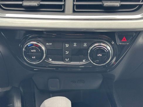 New 2026 Chevrolet Trax LT w/ Driver Confidence Package image 35