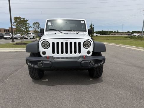 Used 2018 Jeep Wrangler Sport AWD/4WD image 8