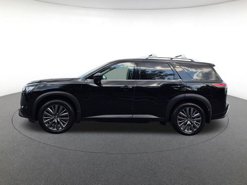Used 2024 Nissan Pathfinder SL w/ SL Premium Package AWD/4WD image 8