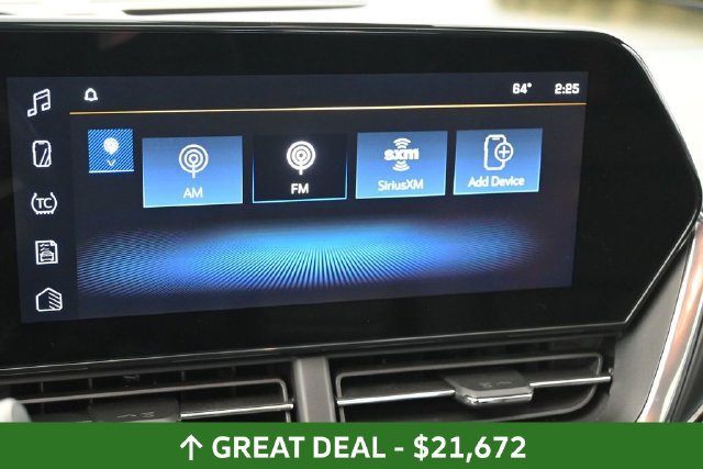 Used 2024 Chevrolet Trax RS w/ Sunroof Package FWD image 27