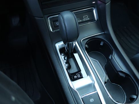 Used 2023 Subaru Ascent Limited w/ Technology Package image 27